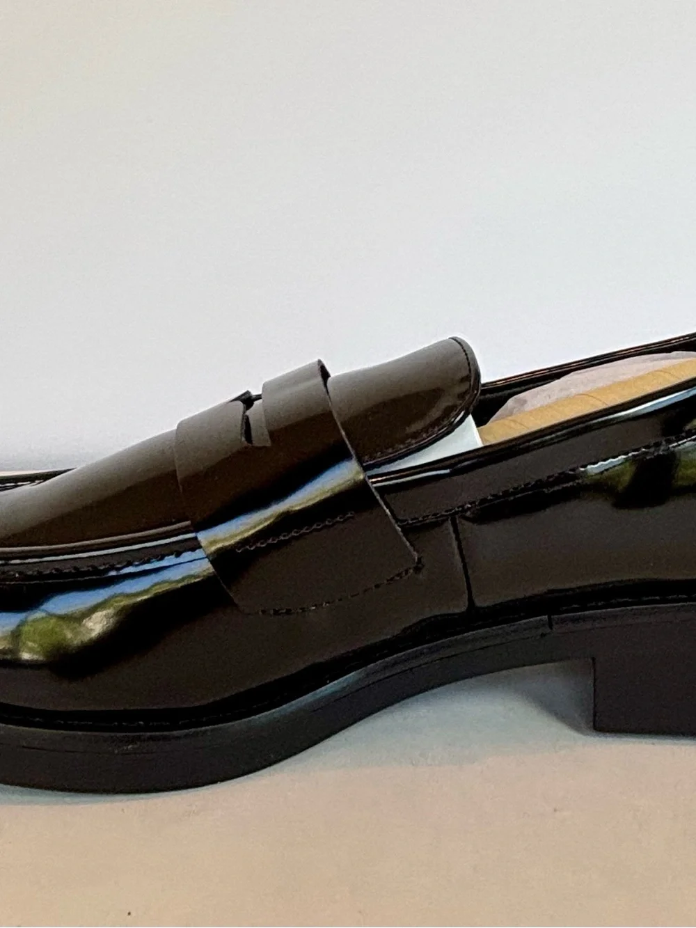 Madden Girl Cecilly Black Patent Penny Loafers Shoes Women’s Size 8.5 NIB